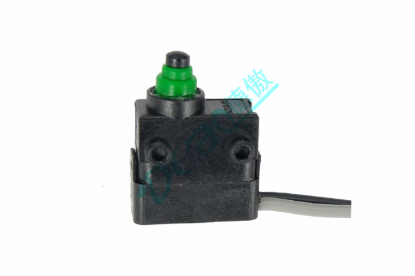 汽車門鎖限位微動開關(guān)